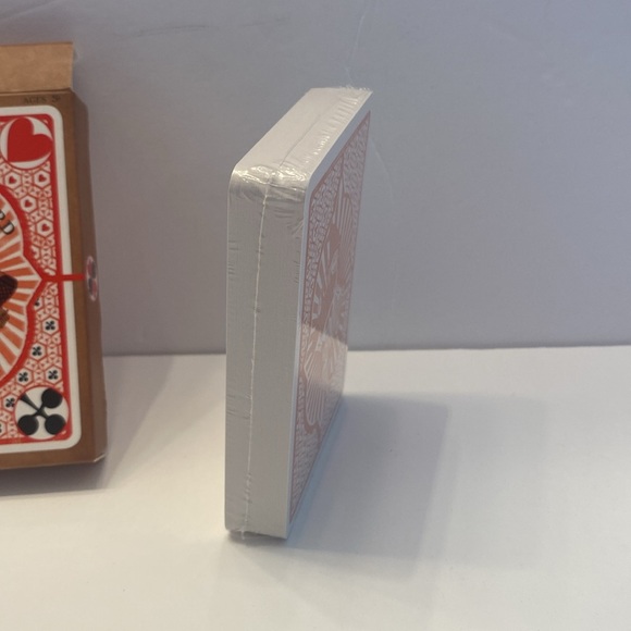 Wizarding World: Harry Potter Universal Studios Weasleys Wizard Playing Cards - Picture 4 of 6